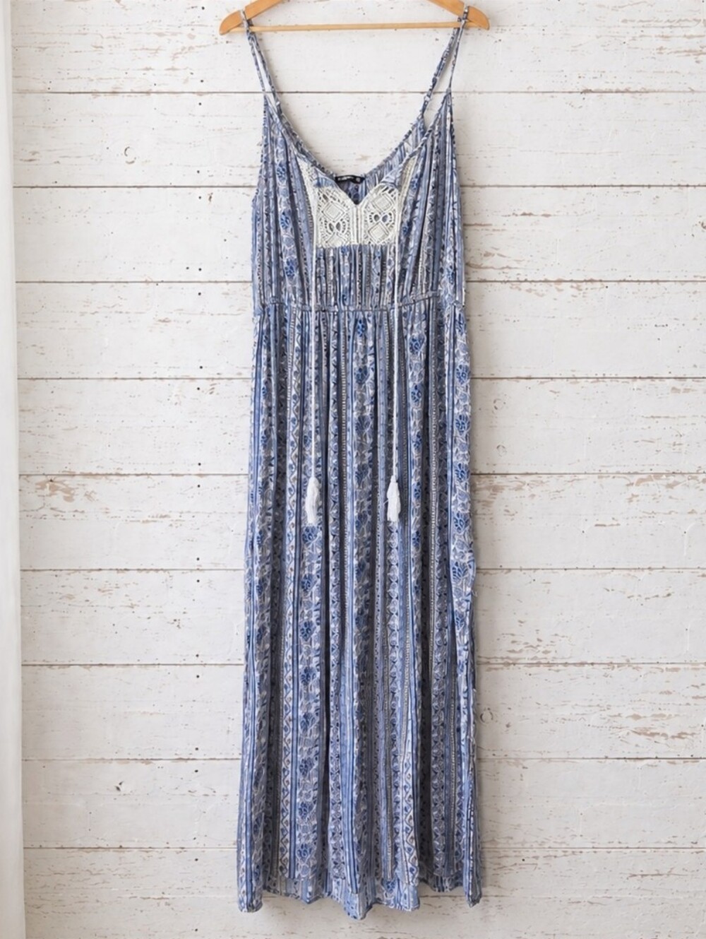 Indulge In Style Blue and White Maxi Dress Size 1XL